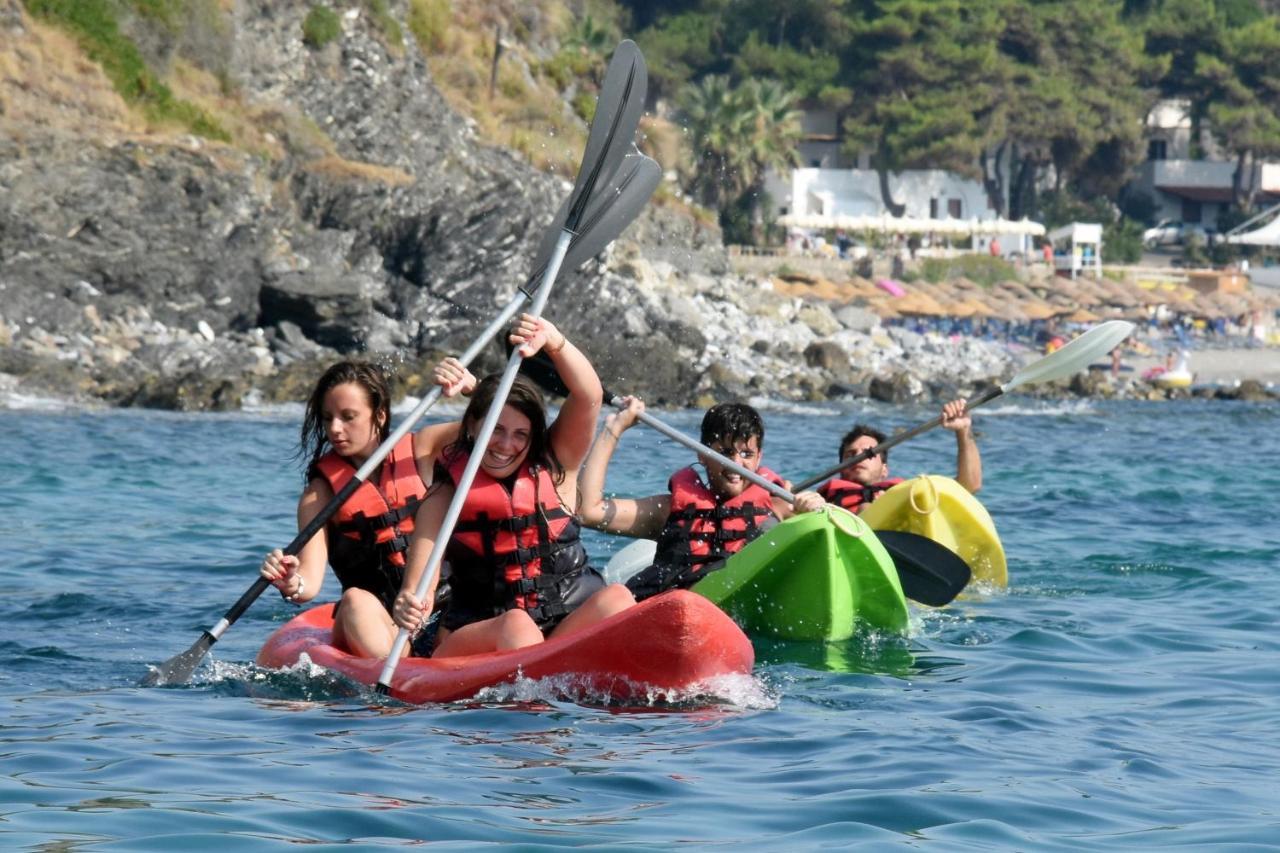 Resort Baia Del Silenzio Pisciotta Eksteriør billede