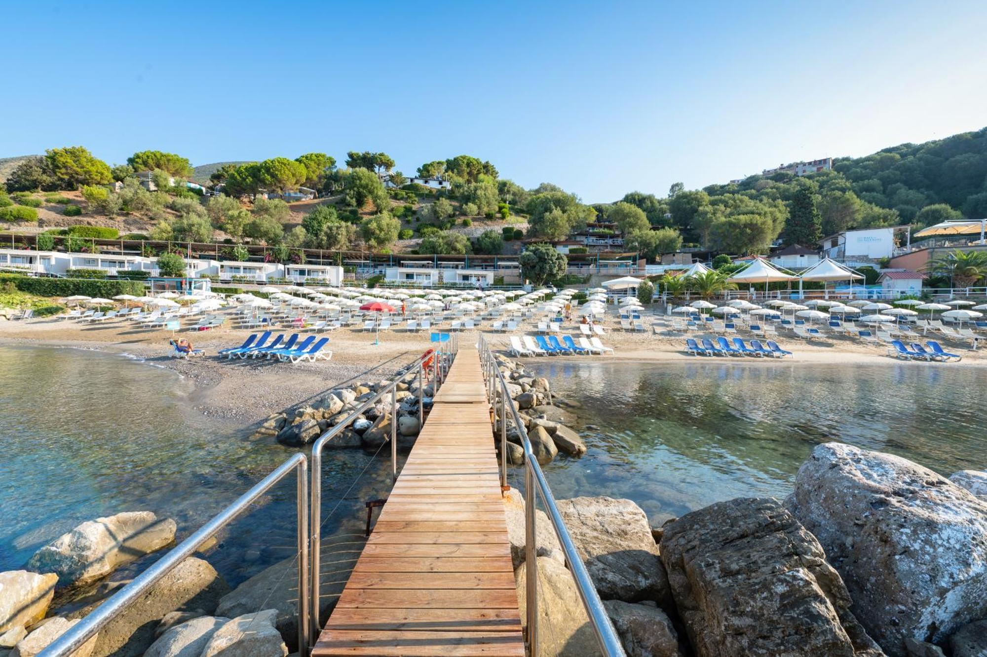 Resort Baia Del Silenzio Pisciotta Eksteriør billede